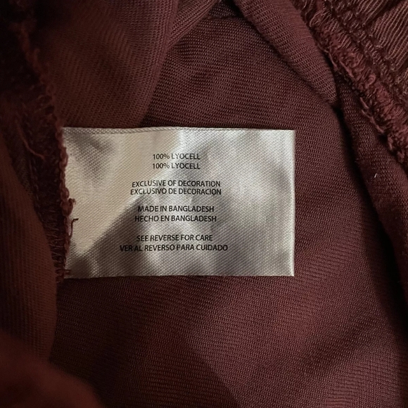 NWT Gap Women's Tencel Jogger Maroon Pull On Everyday Wear Pants - Picture 13 of 15